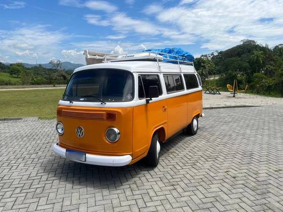 VOLKSWAGEN KOMBI 1.6 MI STD 8V GASOLINA 3P MANUAL VOLKSWAGEN KOMBI 1.6 MI STD 8V GASOLINA 3P MANUAL